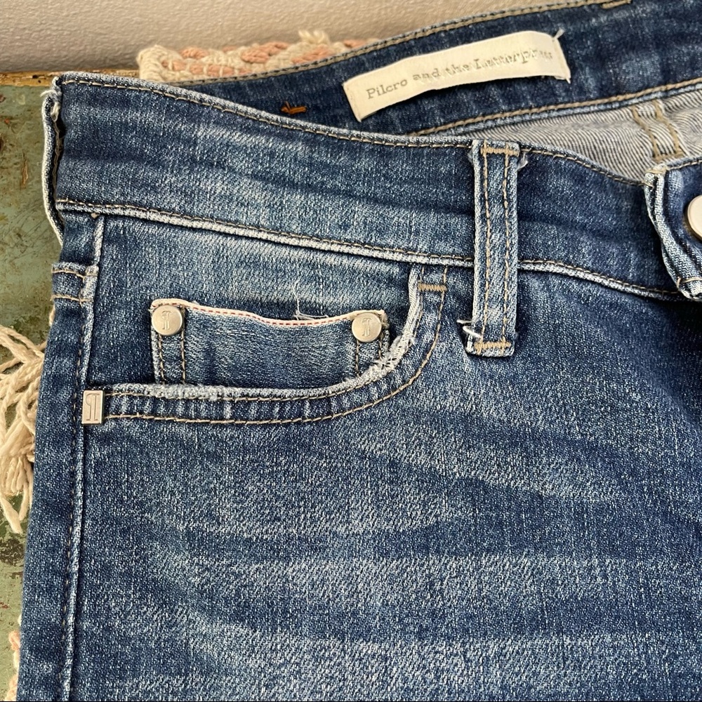 Anthropologie Pilcro Mid-Rise Slim Boyfriend Jeans Sz 26 comfort - Picture 13 of 16